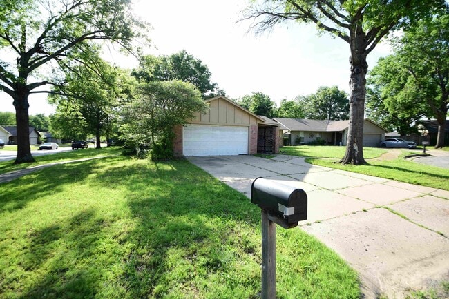 14159 E 26th St in Tulsa, OK - Building Photo - Building Photo
