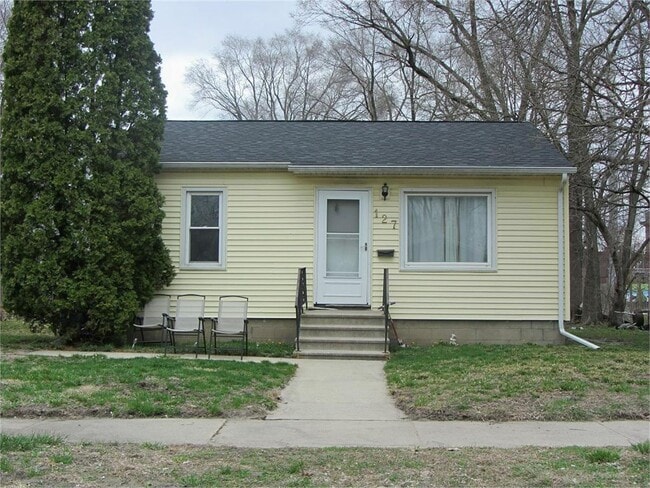 property at 127 Quincy St