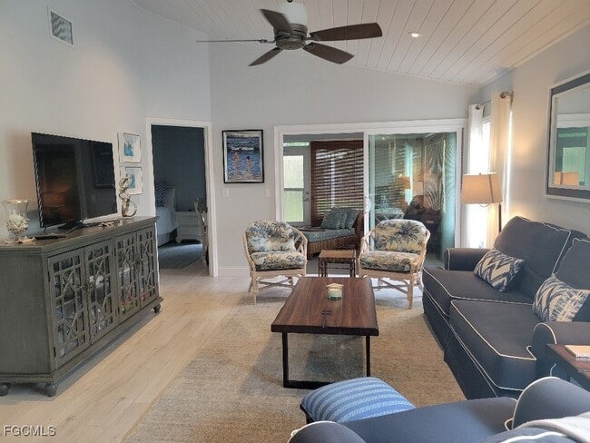 property at 14873 Crescent Cove Dr