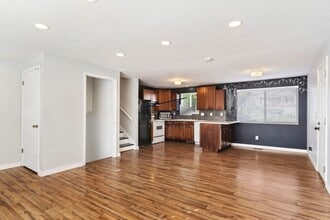 1186 E 3150 N in Ogden, UT - Foto de edificio - Building Photo