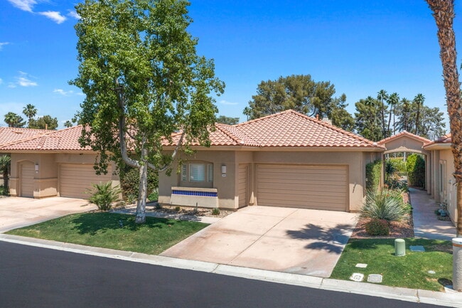 property at 105 Kavenish Dr