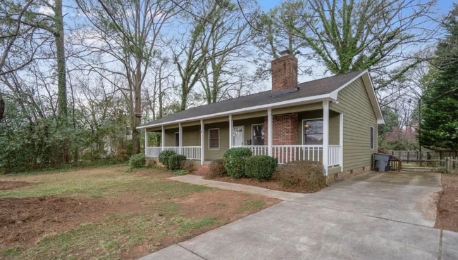 1227 Rollins Ave in Charlotte, NC - Building Photo - Building Photo