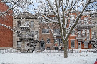 5169 Rue Jeanne-Mance, Unit SI ID1507612P in Montréal, QC - Building Photo - Building Photo