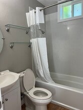 3137 Larchmont Ln in San Pablo, CA - Foto de edificio - Building Photo