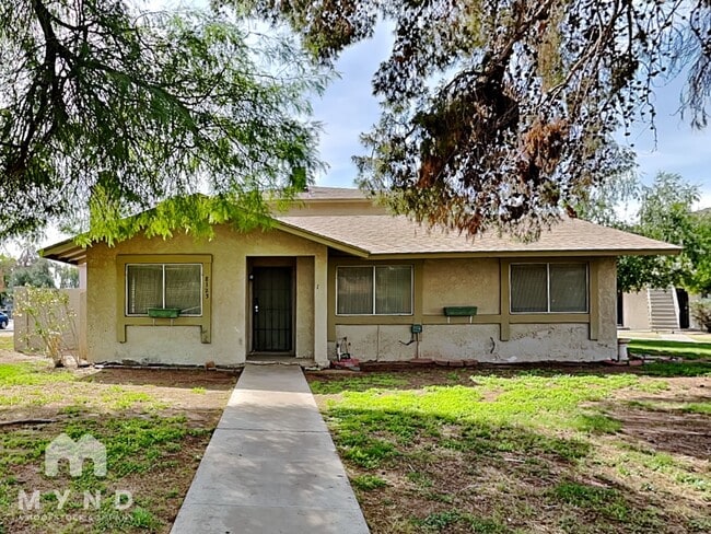 property at 8125 N 33rd Dr