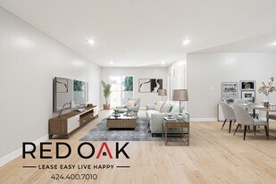 1909 Buckingham Rd in Los Angeles, CA - Building Photo