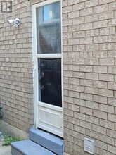 81 Beaconsfield Ave in Brampton, ON - Building Photo - Building Photo