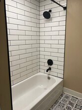 3613 Central St, Unit B in Kansas City, MO - Building Photo - Building Photo