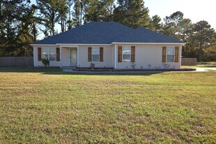 4349 Summerlin Dr in Valdosta, GA - Building Photo