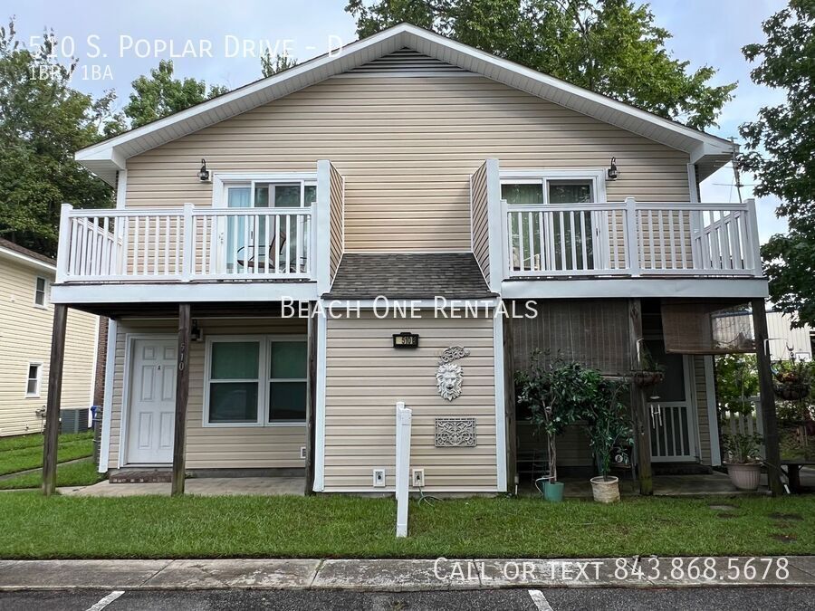 510 S Poplar Dr in Surfside Beach, SC - Foto de edificio