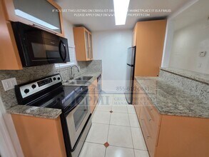 4460 NW 59th Ct in Fort Lauderdale, FL - Building Photo - Building Photo