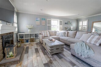 55 Indiana Ave in Long Beach, NY - Building Photo - Building Photo