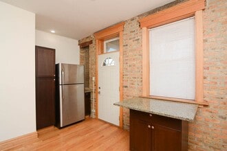 2053 W Fullerton Ave, Unit A02K in Chicago, IL - Building Photo - Building Photo
