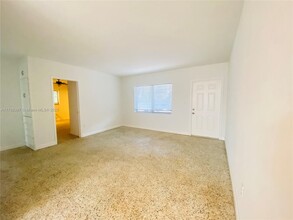 1955 Normandy Dr in Miami Beach, FL - Building Photo - Building Photo