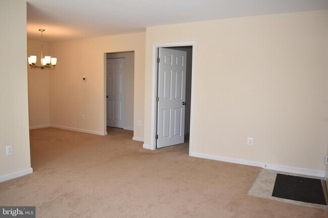 3216 Spartan Rd-Unit -38 in Olney, MD - Building Photo - Building Photo