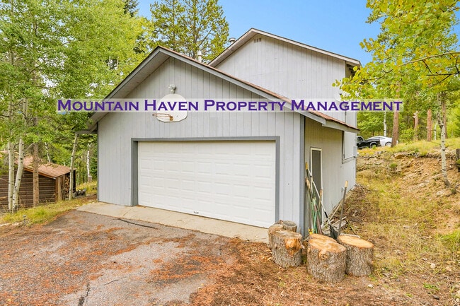 property at 8960 S Rex Ln