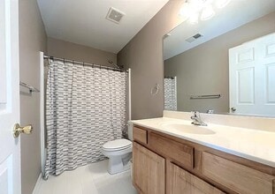 1901 Blue Heron Dr in Denton, MD - Building Photo - Building Photo