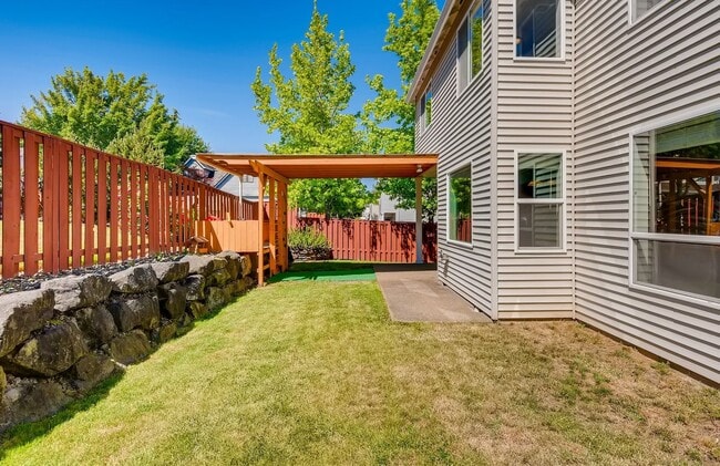 16698 NW Tucson St in Beaverton, OR - Building Photo - Building Photo