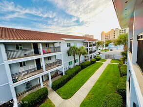 201 10th St N in Jacksonville Beach, FL - Building Photo - Building Photo