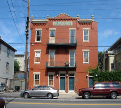 311 Abercorn St in Savannah, GA - Building Photo - Building Photo