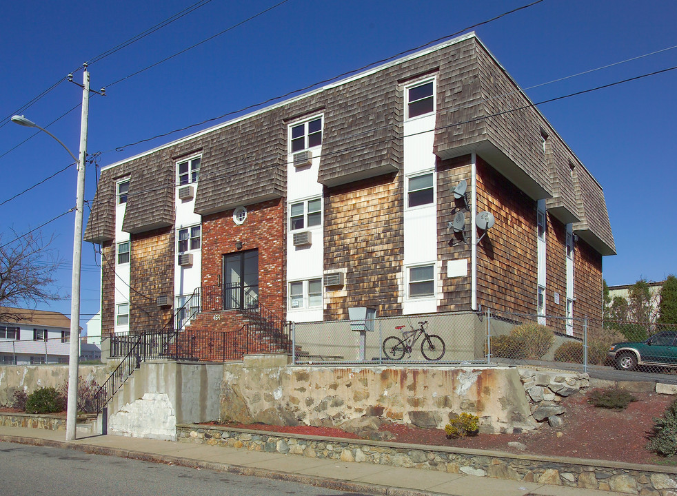 464 Bank St in Fall River, MA - Foto de edificio