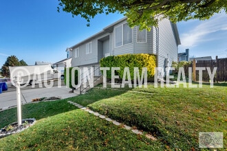 6939 W 4065 S in West Valley City, UT - Building Photo - Building Photo