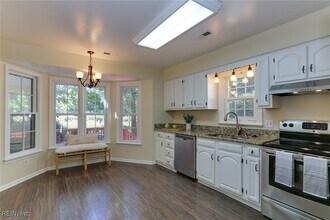 450 Supplejack Ct in Chesapeake, VA - Building Photo - Building Photo