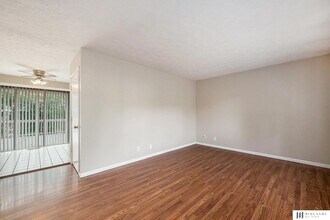 4701 Schroeder Dr in Omaha, NE - Building Photo - Building Photo