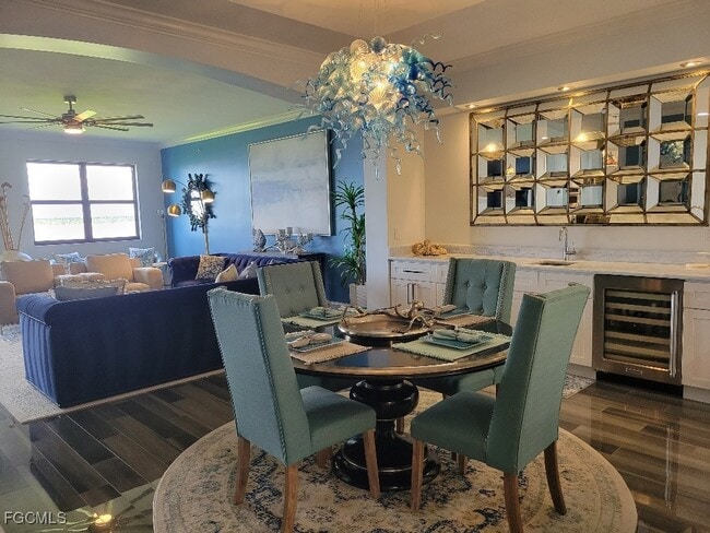 property at 11620 Court of Palms