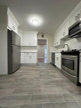 15 Cottage Ln in Clifton, NJ - Building Photo - Building Photo