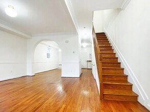 787 Fairmont St NW in Washington, DC - Foto de edificio - Building Photo