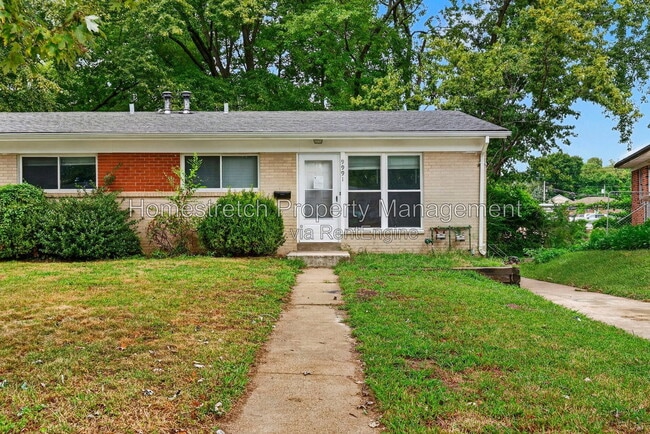 property at 9991 Fox Hall Ct
