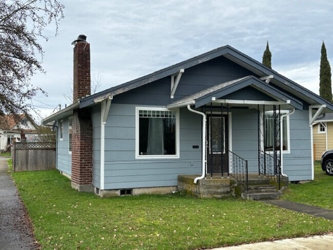292 SW 1st St in Chehalis, WA - Building Photo - Building Photo