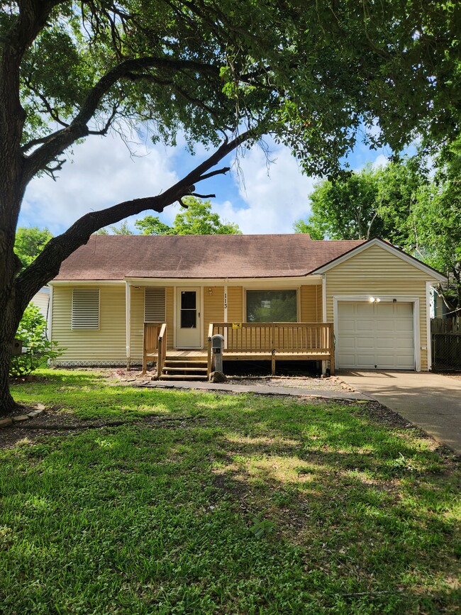 property at 113 17th Ave N.