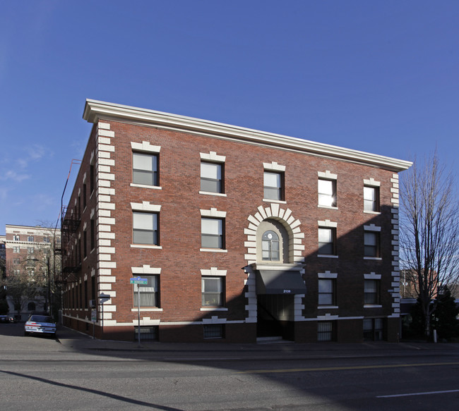 Bel Aire Apartments in Portland, OR - Foto de edificio - Building Photo