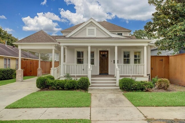 1334 Ashland St in Houston, TX - Building Photo - Building Photo
