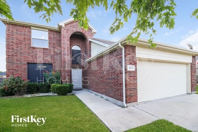 204 Clydesdale St in Waxahachie, TX - Foto de edificio - Building Photo