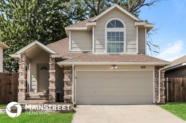 property at 828 Bentree Dr