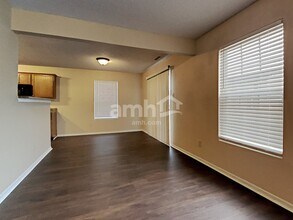 1545 Fortner Dr in Indianapolis, IN - Building Photo - Building Photo