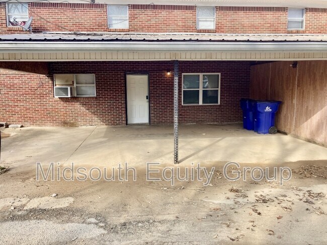 127 Northside Ave in Dresden, TN - Building Photo - Building Photo