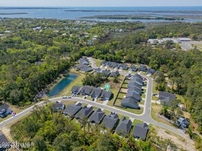 1044 Downrigger Trl in Southport, NC - Building Photo - Building Photo