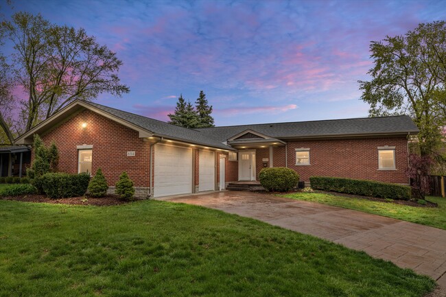 property at 854 Brooklawn Dr