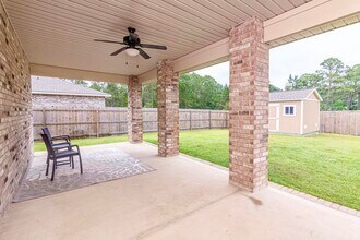 9209 Ridge Rd in Navarre, FL - Building Photo - Building Photo