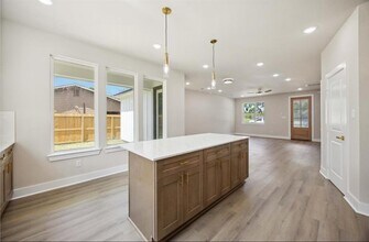 222 Canino Rd in Houston, TX - Building Photo - Building Photo