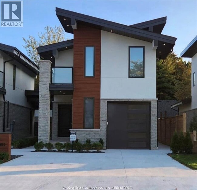 property at 1825 Edgemore Ave