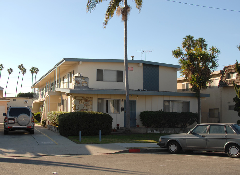 418 W. Regent St. in Inglewood, CA - Foto de edificio