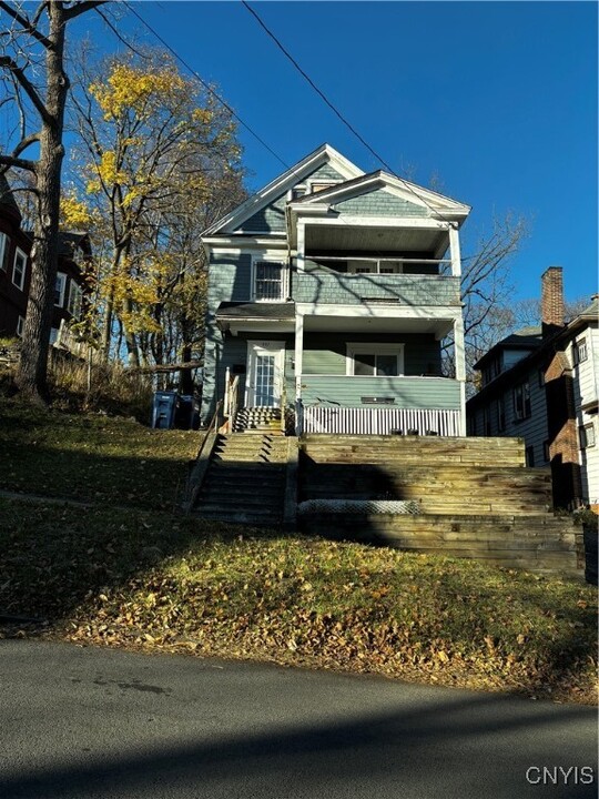 501 Clarendon St in Syracuse, NY - Building Photo