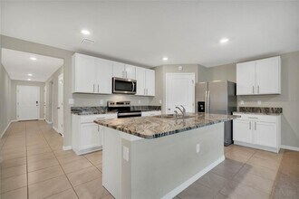 8768 SW 49th Cir in Ocala, FL - Building Photo - Building Photo
