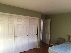 822 Steve Courter Way in Daly City, CA - Building Photo - Building Photo