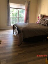 4561 Strutfield Ln, Unit 3402 in Alexandria, VA - Foto de edificio - Building Photo